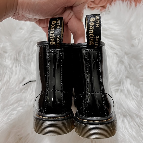 Dr. Martens- Toddler - Picture 2 of 5